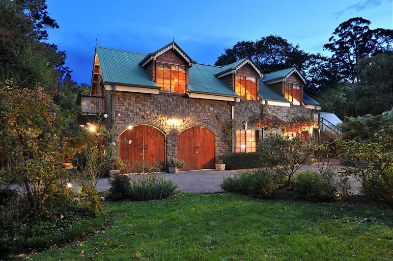 Bed and Breakfast Mary Cards Coach House Olinda Exterior foto